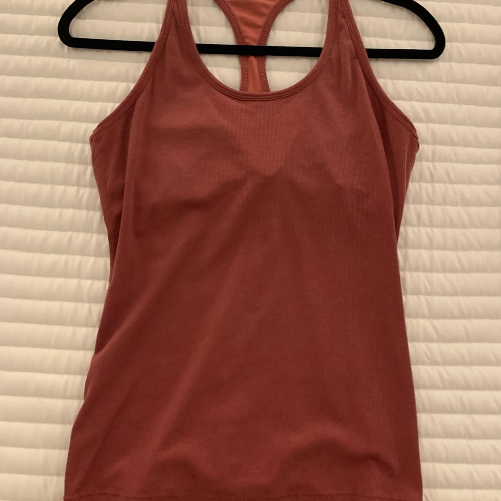 MOVING SALE! Gap body workout tank with ribbed fabric